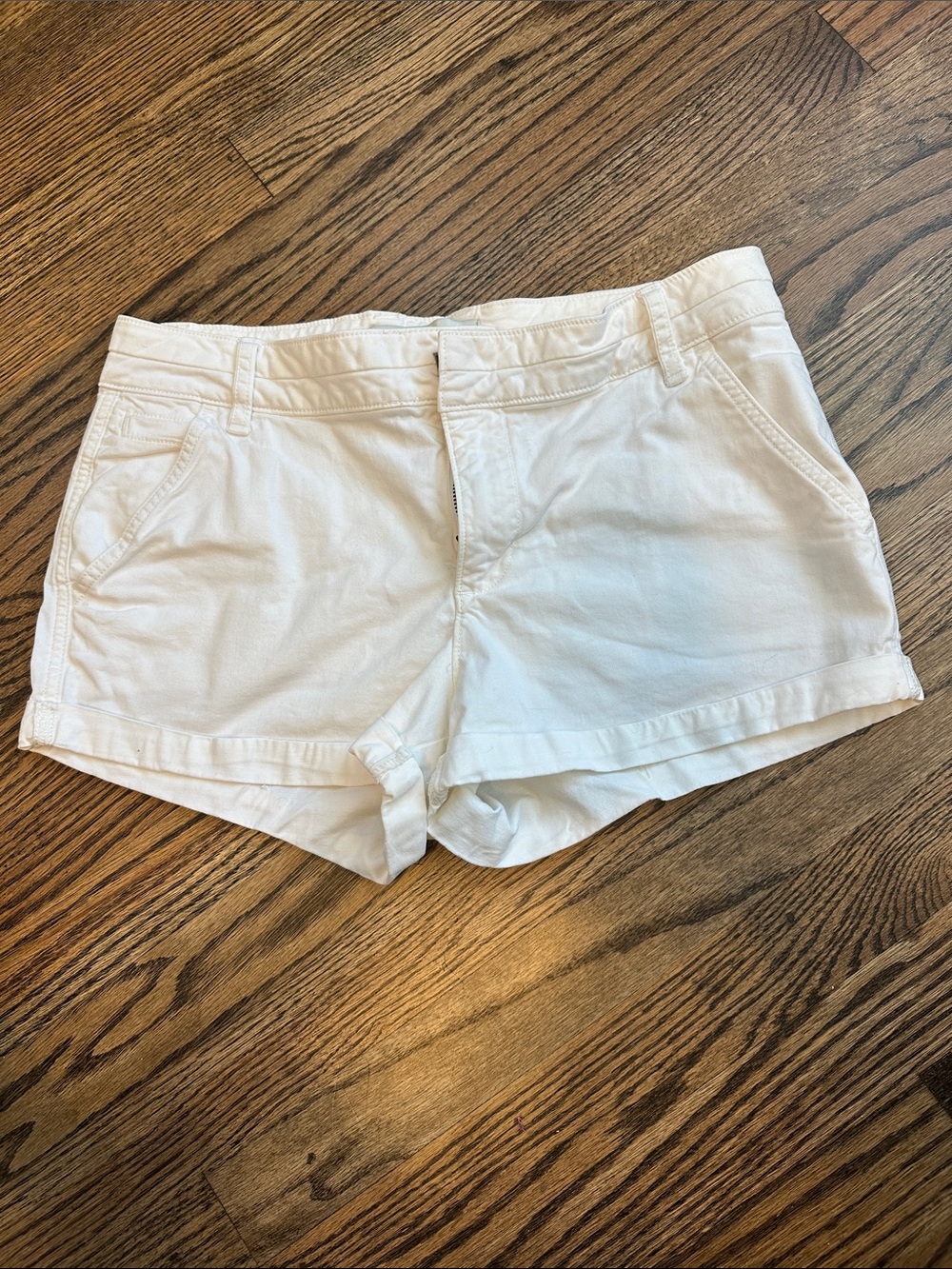 Abercrombie & Fitch Vintage White Women's Low Rise Shorts